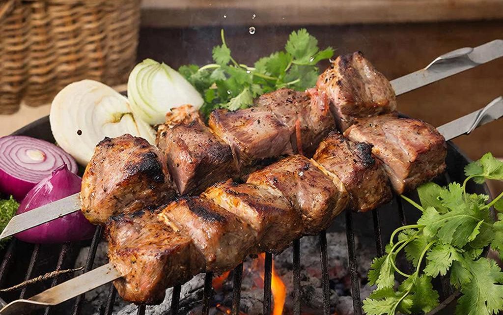 Бараний шашлык: Путешествие в мир ароматов и вкусов Востока